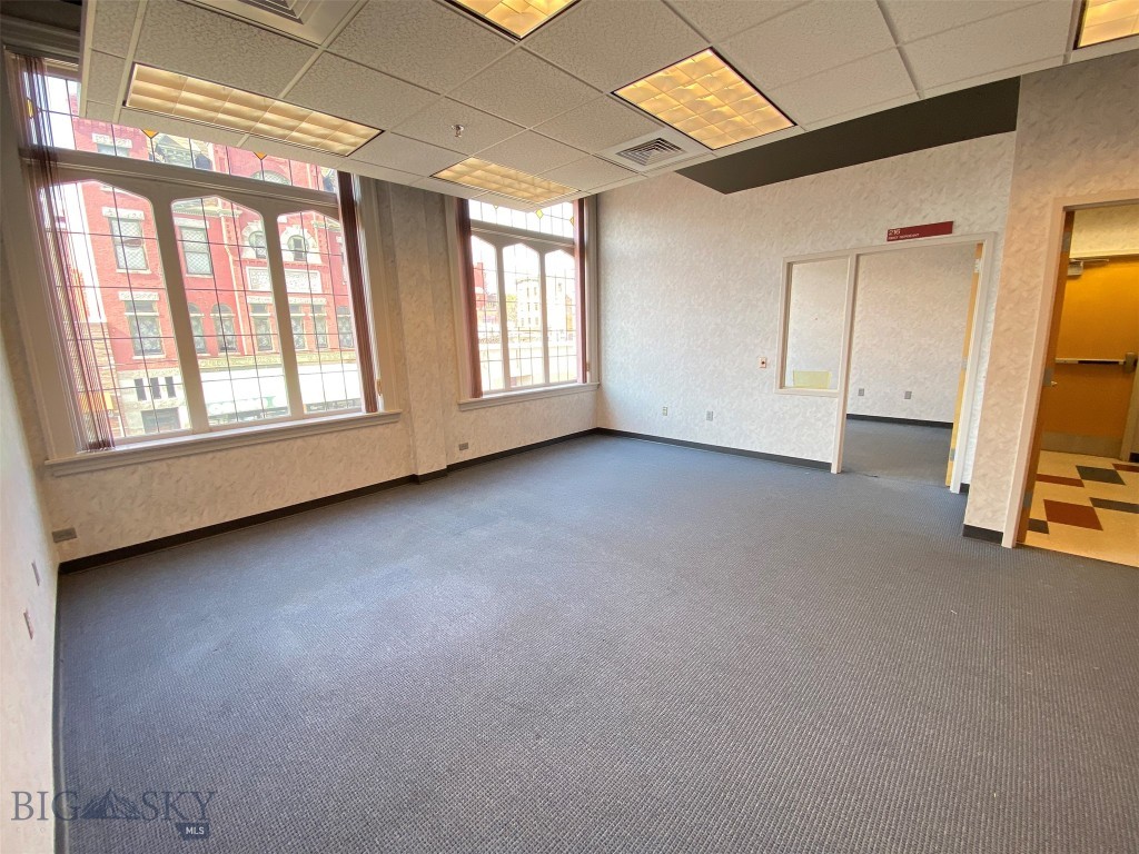 22 W Park Property Photo 8