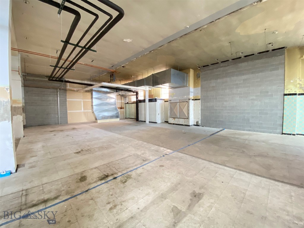 22 W Park Property Photo 14
