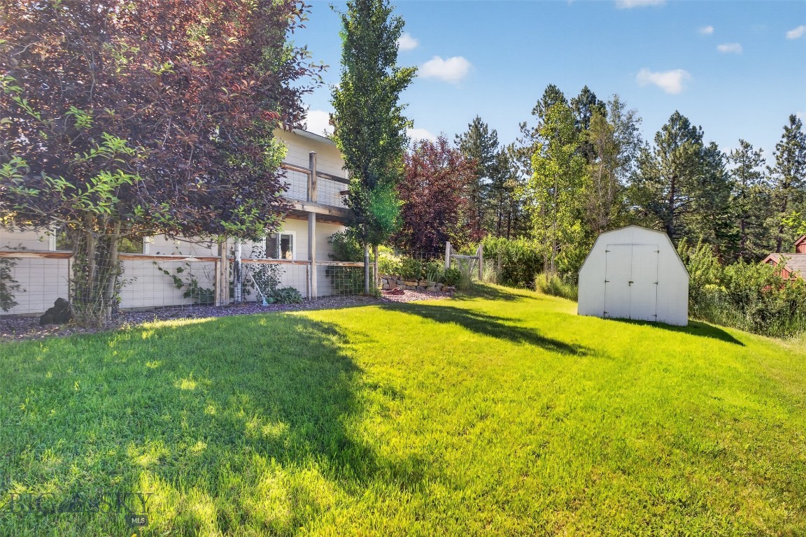 14 Evening Star Drive Property Photo 27