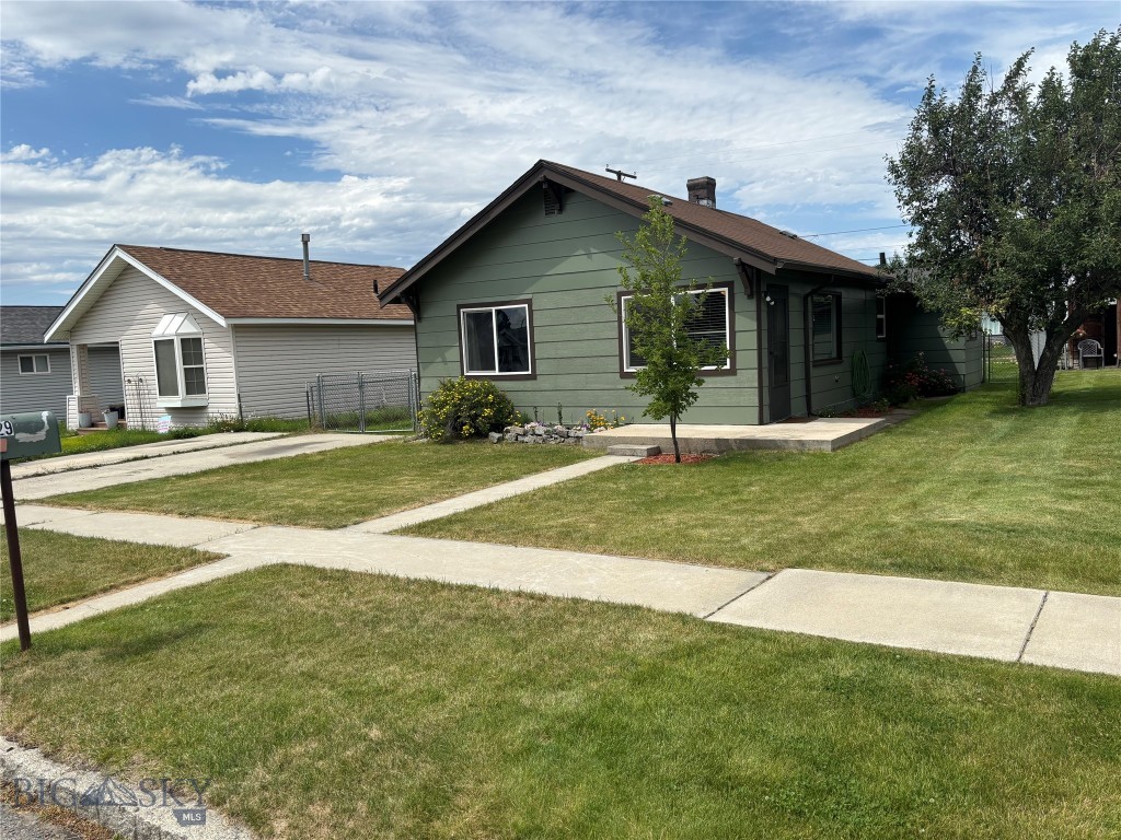 2629 Harvard Avenue Property Photo 1
