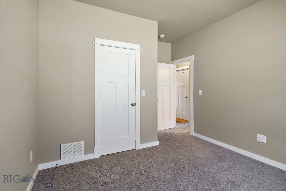 144 Valleyfire Lane Property Photo 25