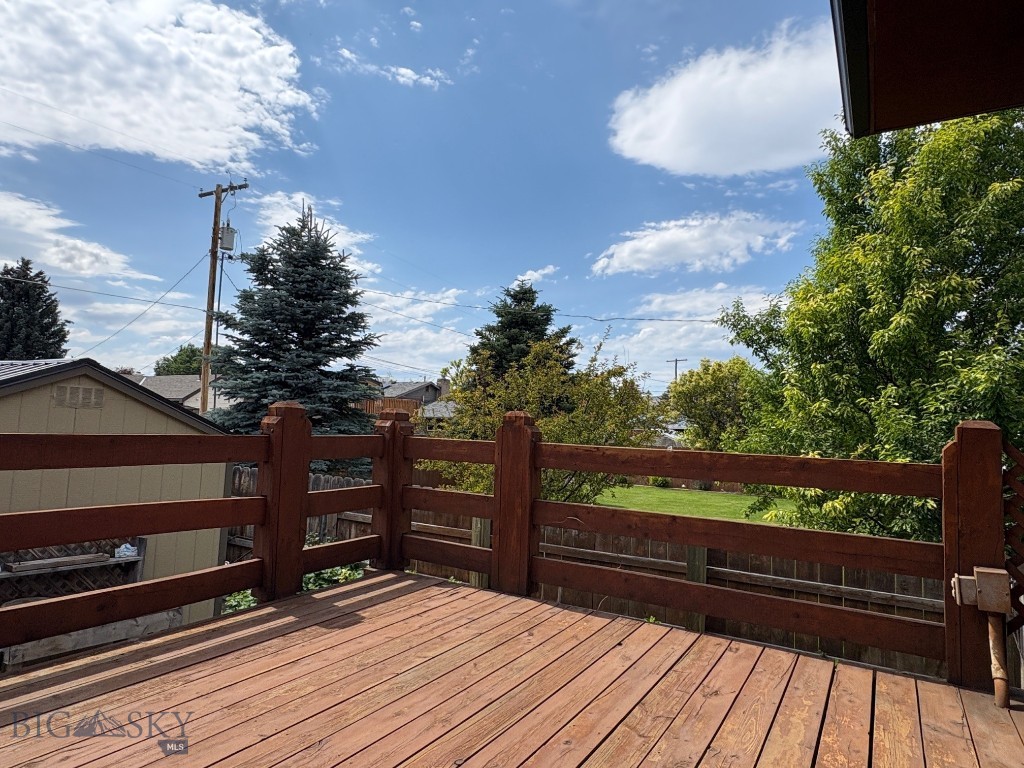 1136 E Glendale Street Property Photo 34