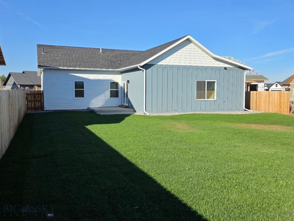 1116 Falcon Ridge Boulevard Property Photo 4