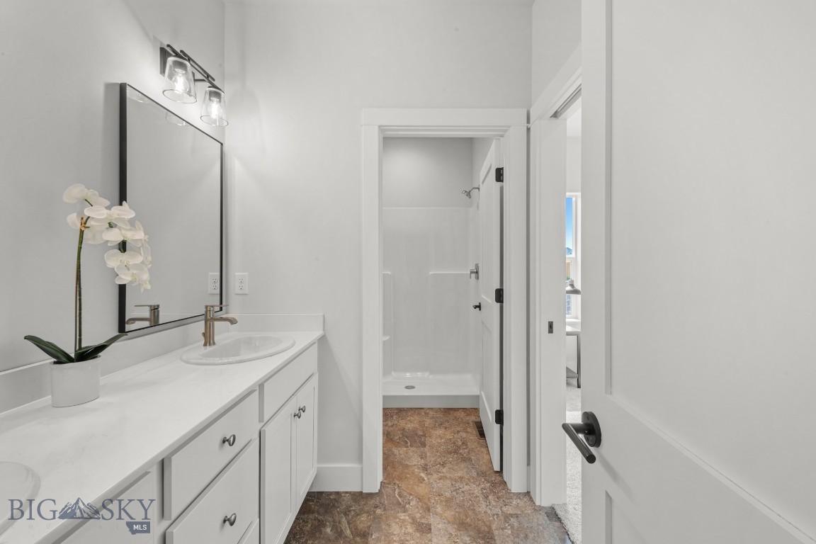 1116 Falcon Ridge Boulevard Property Photo 21