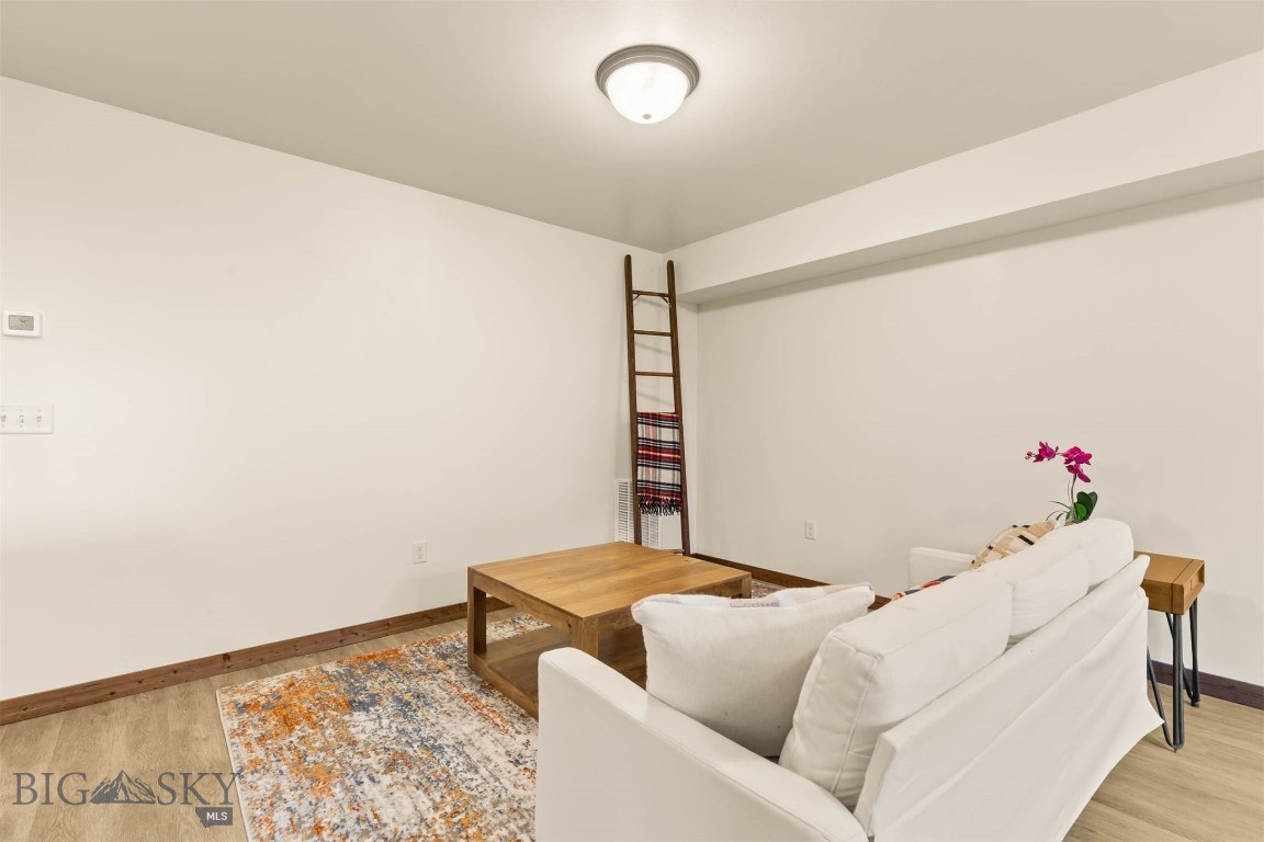 1308 Westwood Circle D Property Photo 8