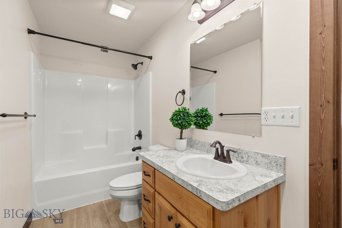 1308 Westwood Circle D Property Photo 25
