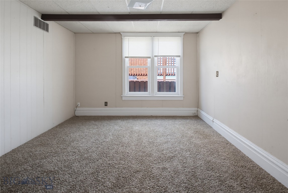 925 W Woolman Property Photo 32