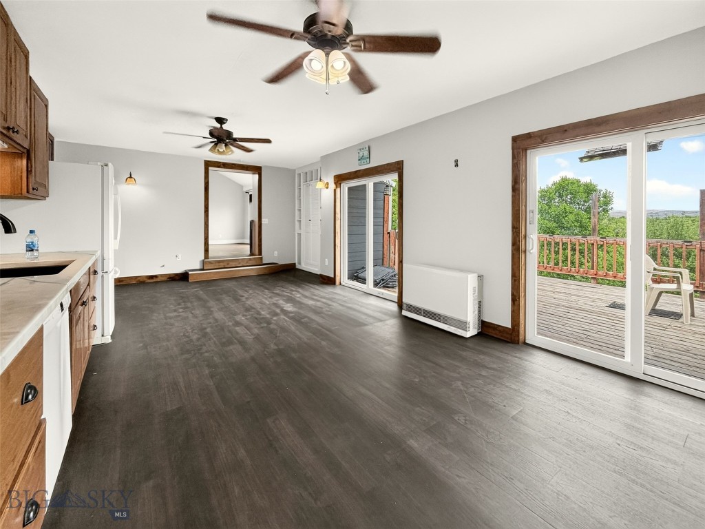105 W Yellowstone Avenue Property Photo 8