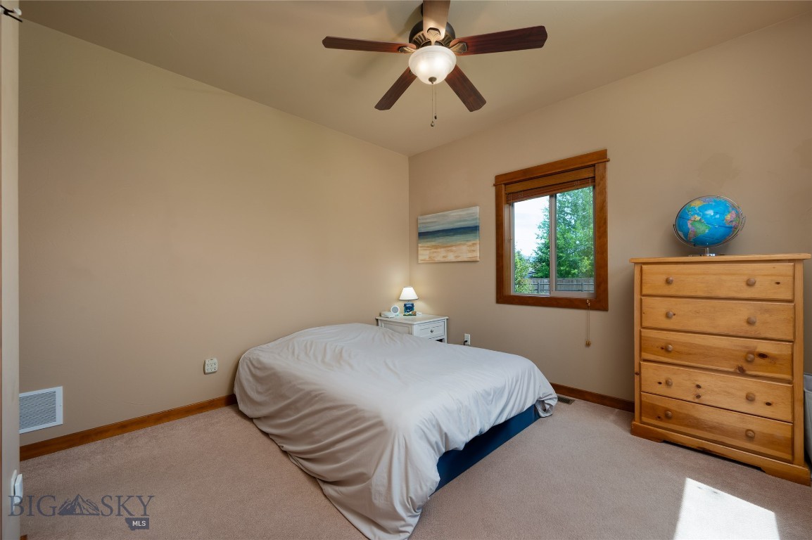 402 Circle F Trail Property Photo 20