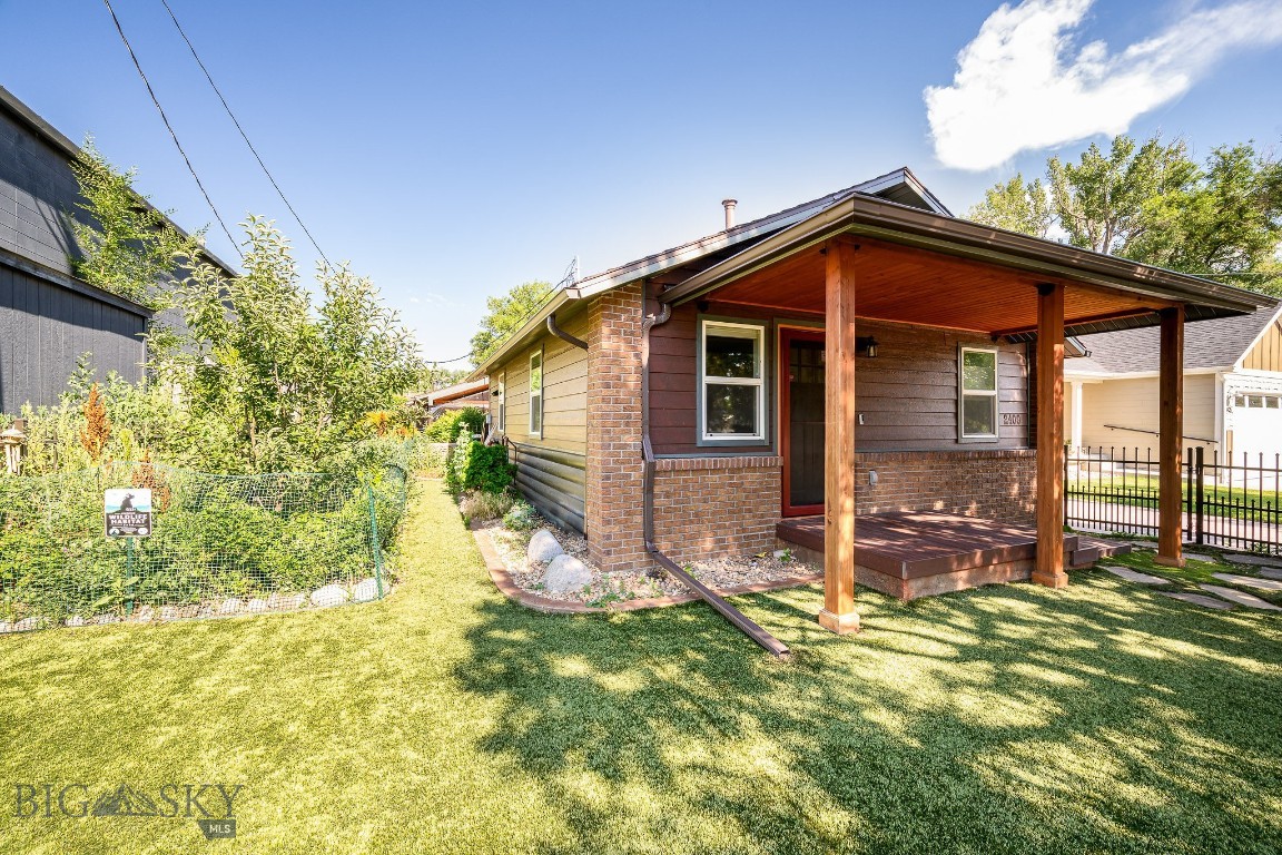 2409 Rosewyn Lane Property Photo 1