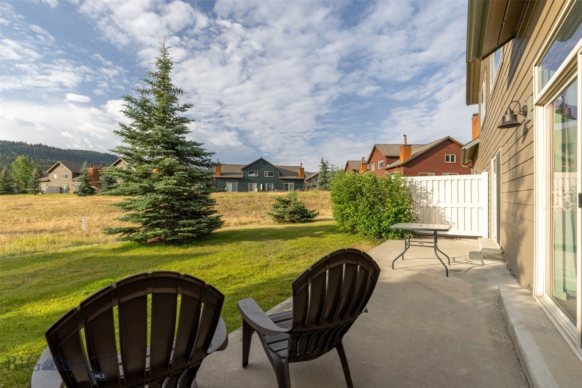 304 Firelight Property Photo 4