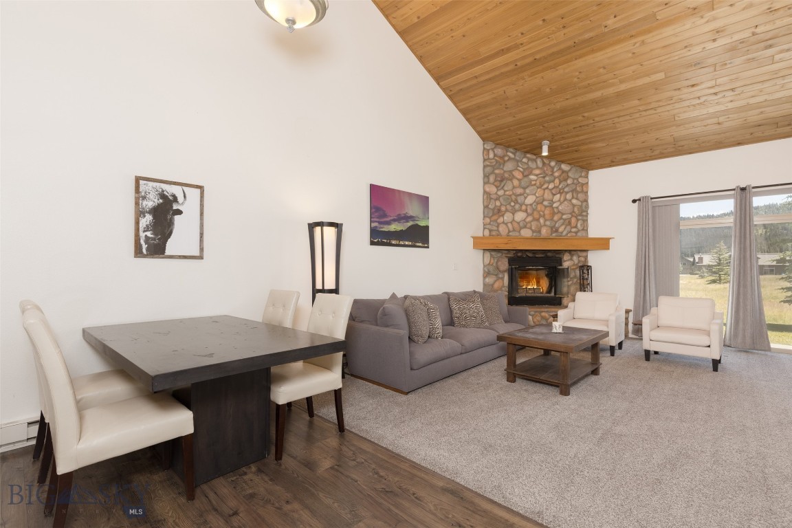 304 Firelight Property Photo 15
