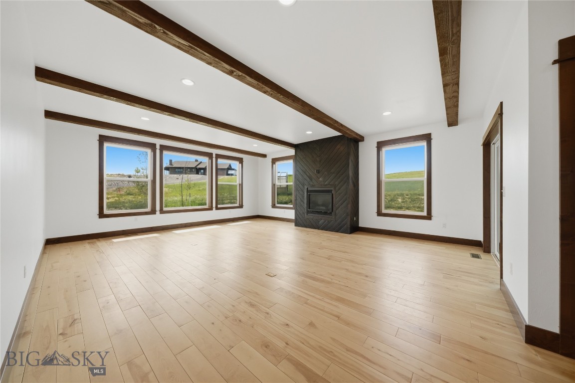 2 Paddlefish Court Property Photo 11
