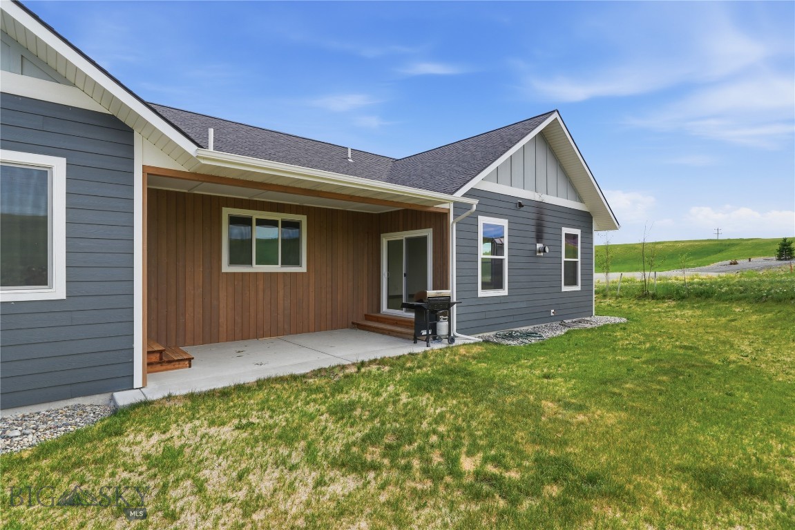 2 Paddlefish Court Property Photo 13