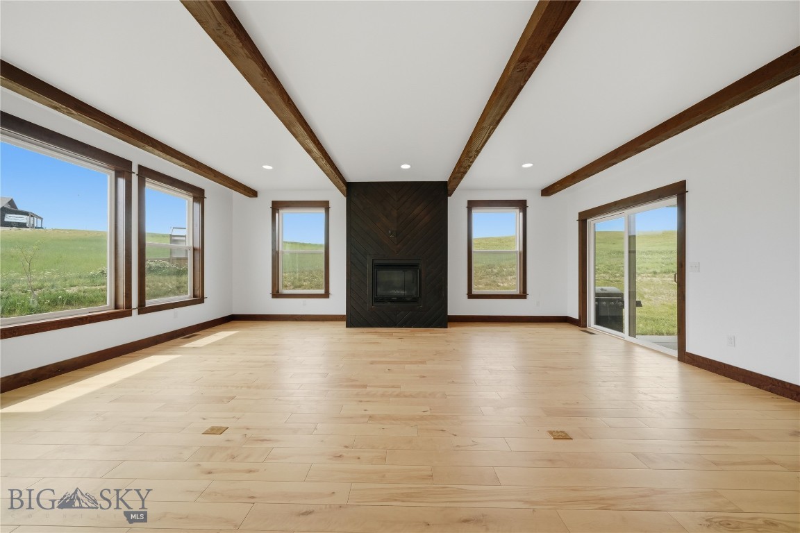 2 Paddlefish Court Property Photo 14