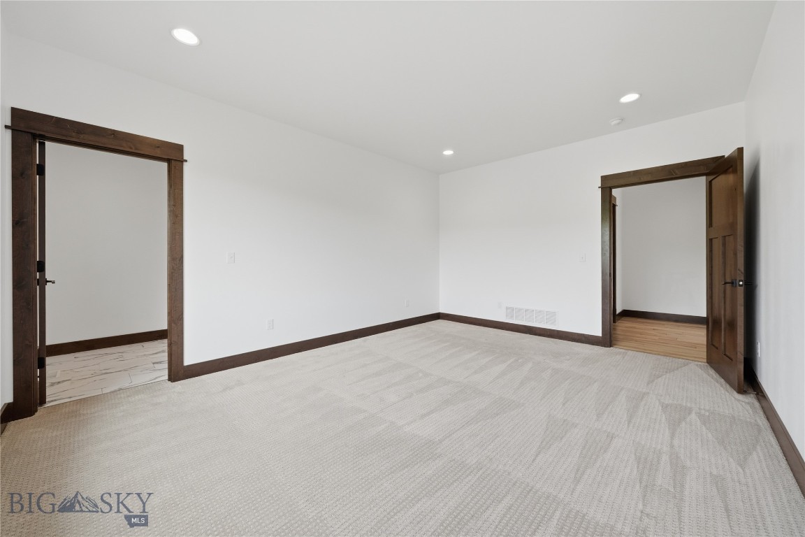 2 Paddlefish Court Property Photo 16