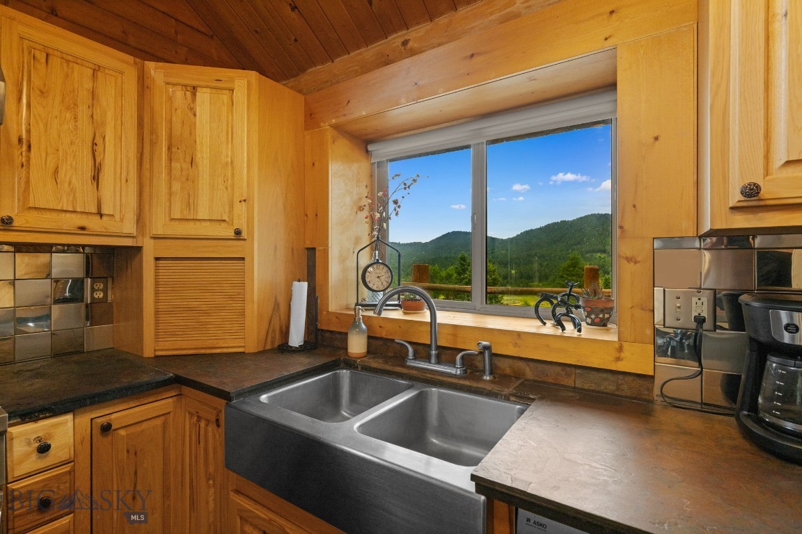 230 Meadow Gulch Road Property Photo 14