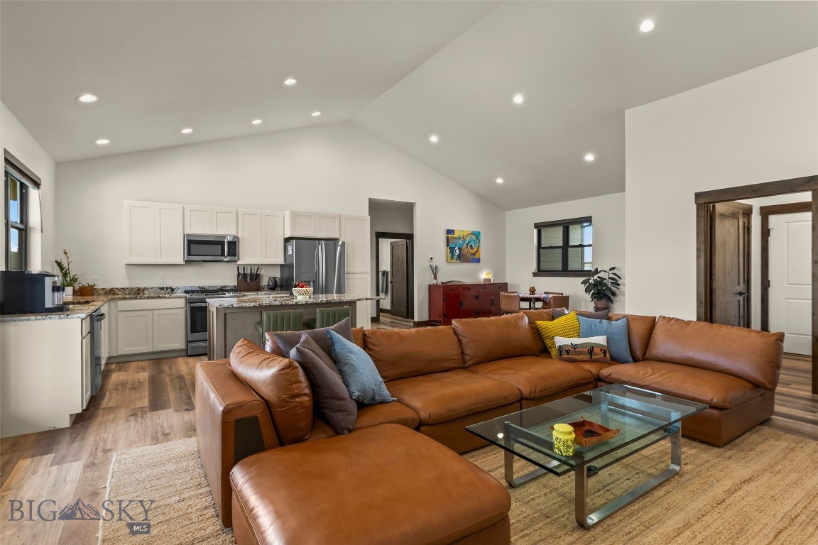 817 Madison Avenue Property Photo 30