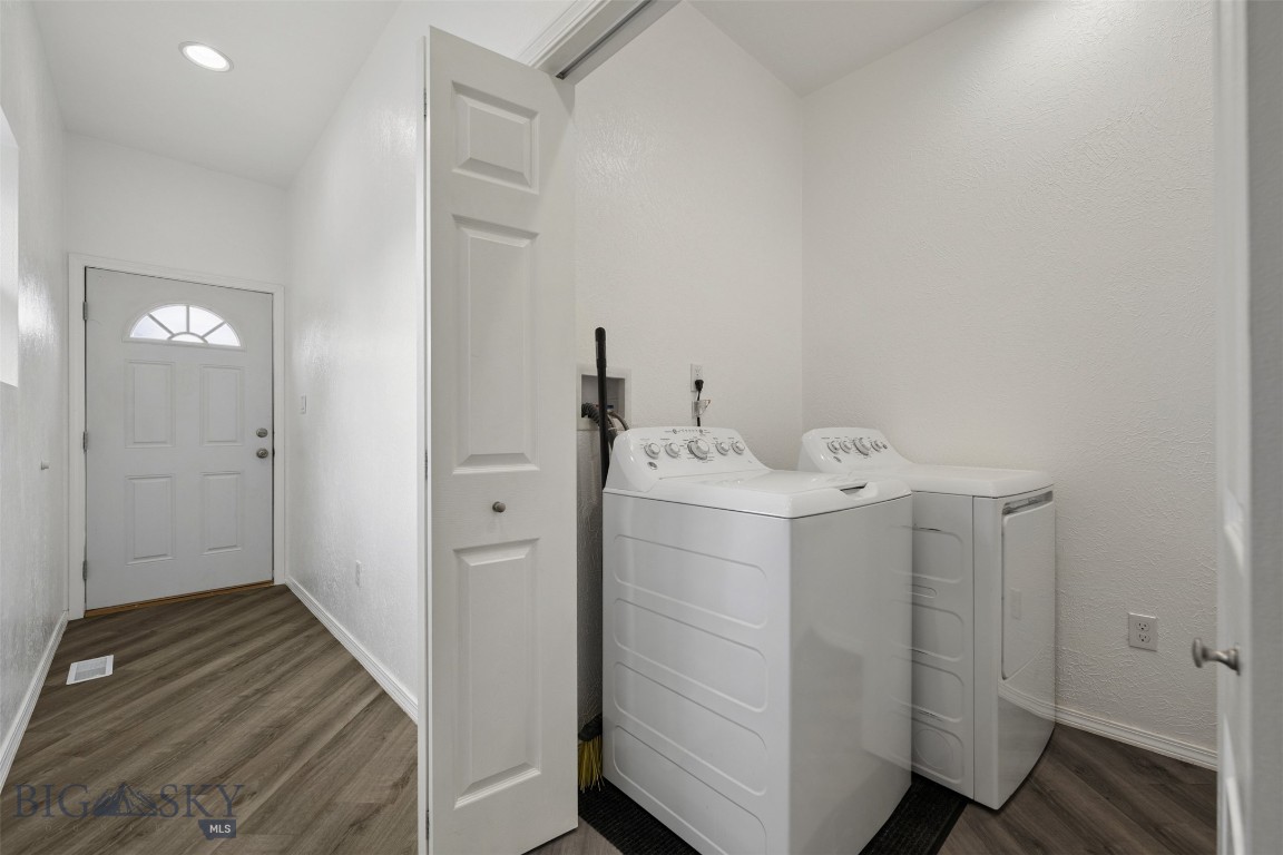 1256 E 2nd Street Property Photo 43