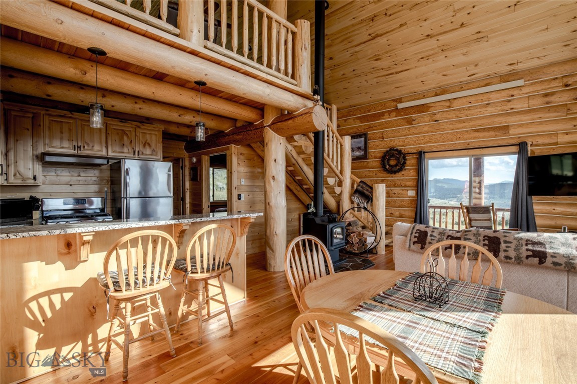 173 Jensen Road Property Photo 4