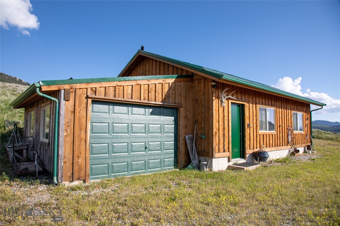 173 Jensen Road Property Photo 28