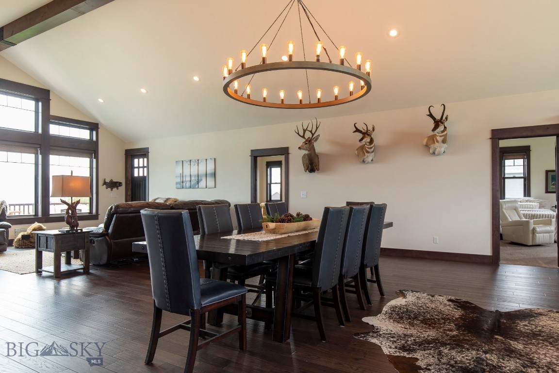 10 Mountainair Lane Property Photo 19