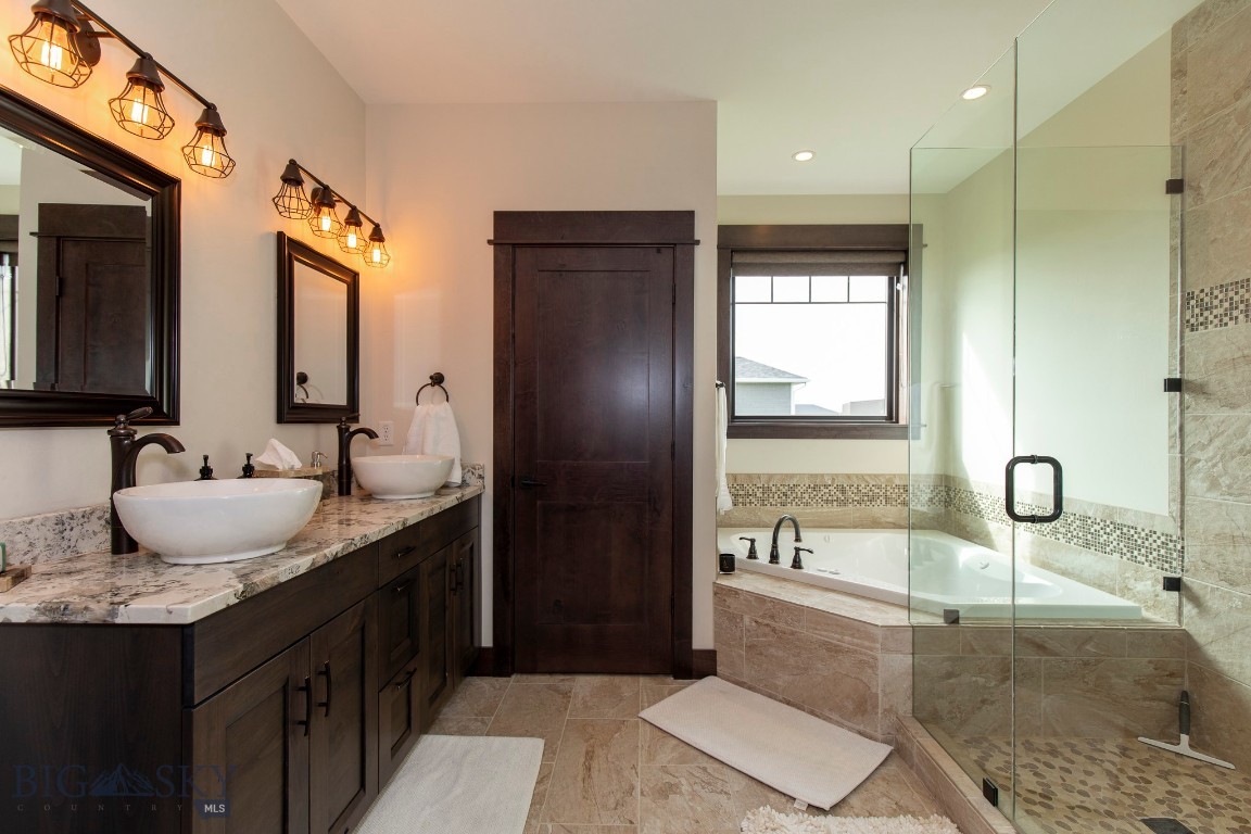 10 Mountainair Lane Property Photo 29