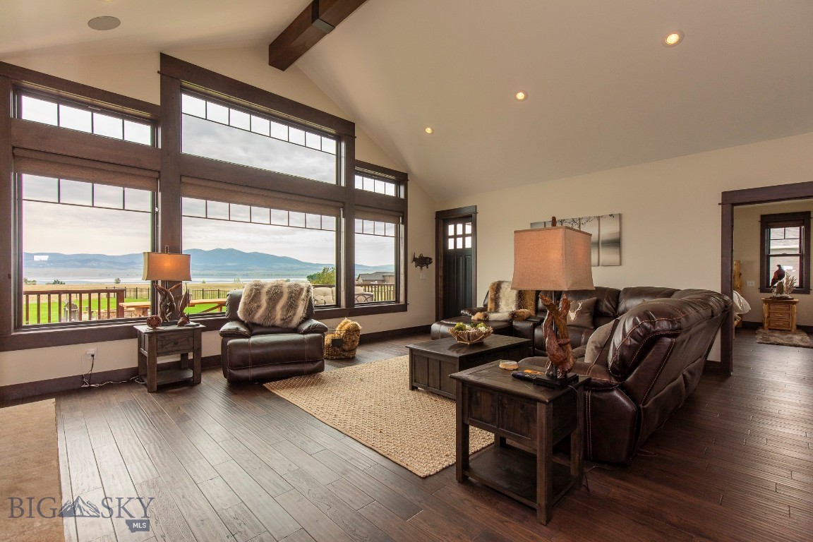 10 Mountainair Lane Property Photo 35