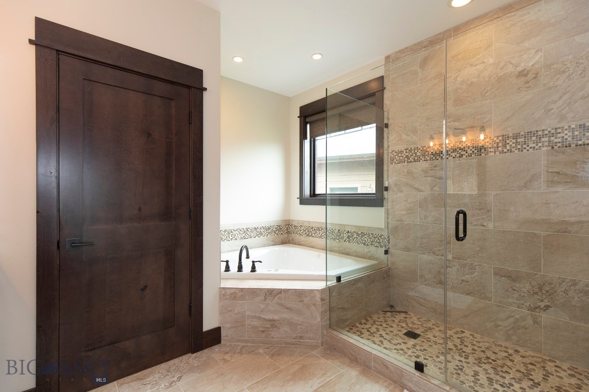 10 Mountainair Lane Property Photo 41