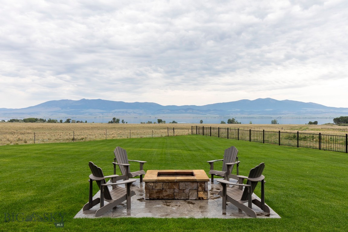 10 Mountainair Lane Property Photo 56