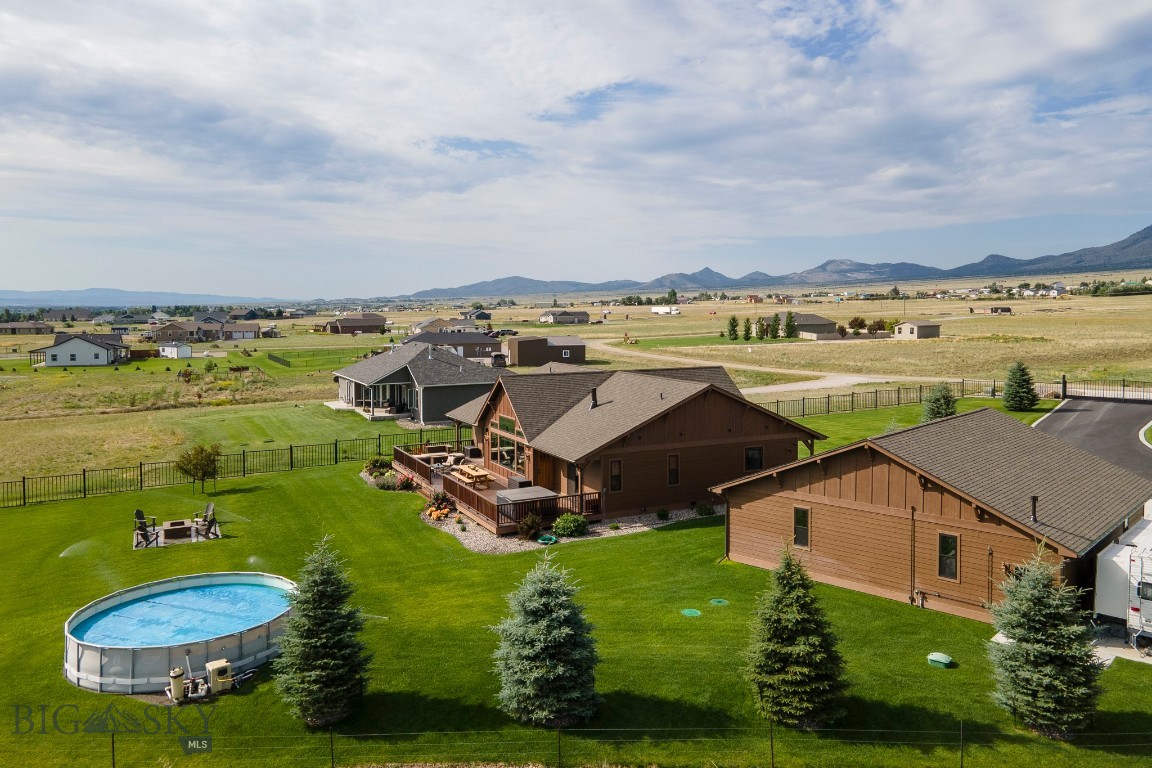 10 Mountainair Lane Property Photo 71