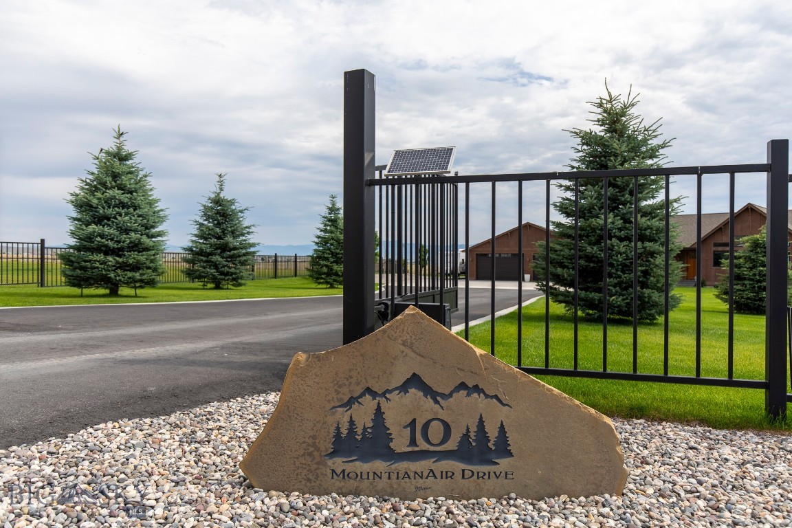 10 Mountainair Lane Property Photo 81