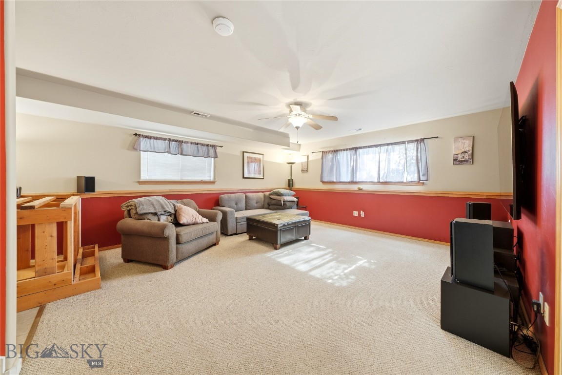 1283 N River Rock Drive Property Photo 8