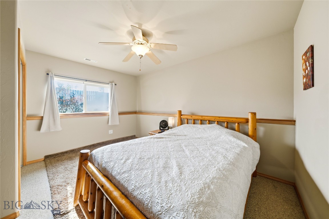 1283 N River Rock Drive Property Photo 9