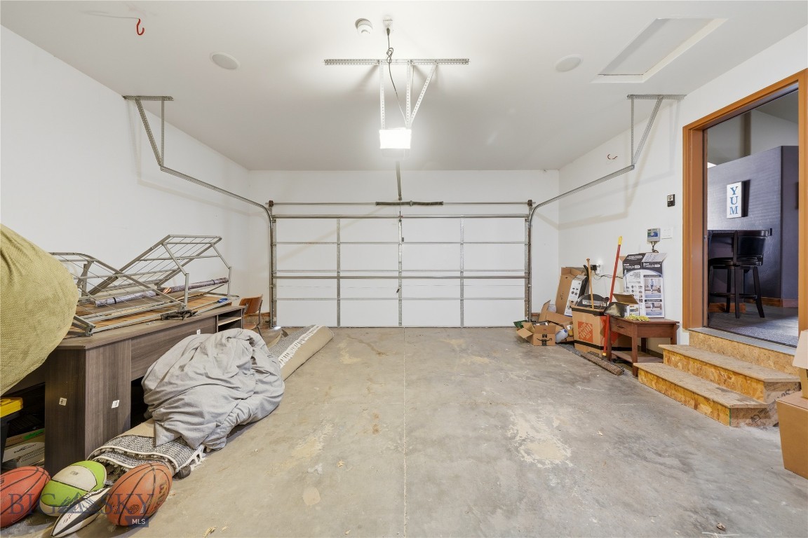 1283 N River Rock Drive Property Photo 27