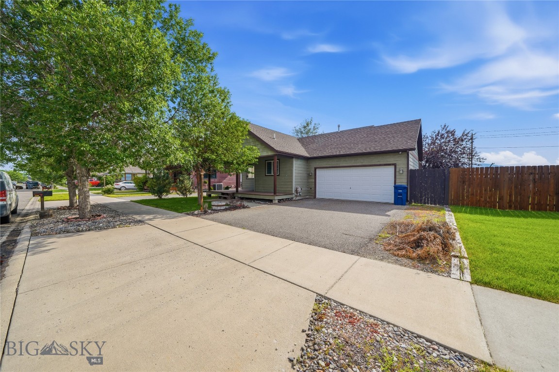 1283 N River Rock Drive Property Photo 36