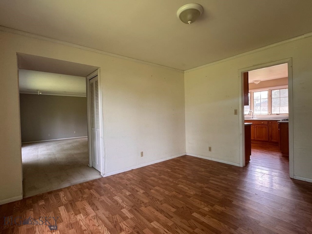 111 Circle Property Photo 11
