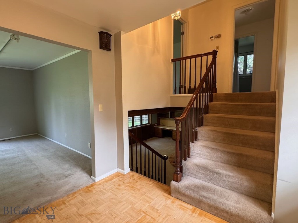 111 Circle Property Photo 15