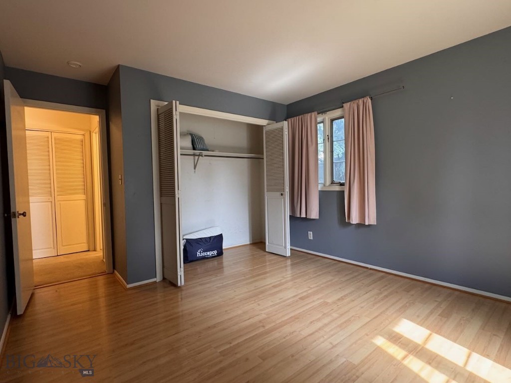 111 Circle Property Photo 24