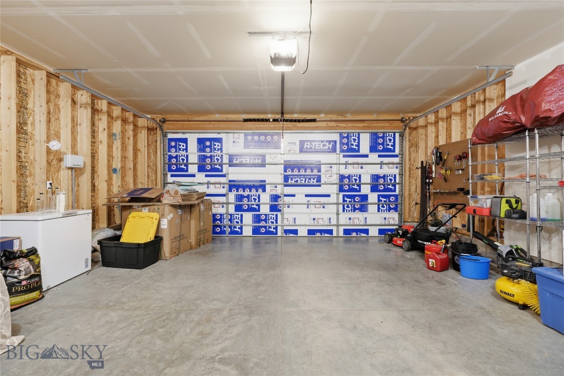 304 Boone Drive Property Photo 28