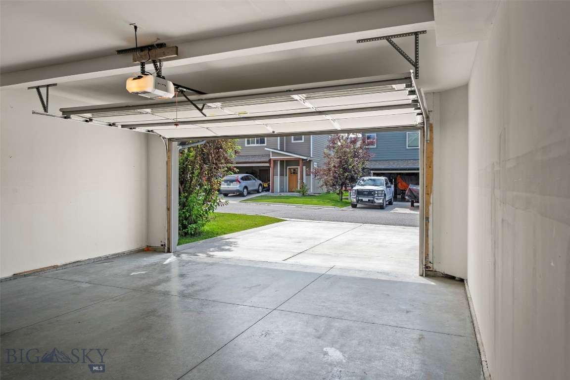 4830 Flanders Way C Property Photo 62