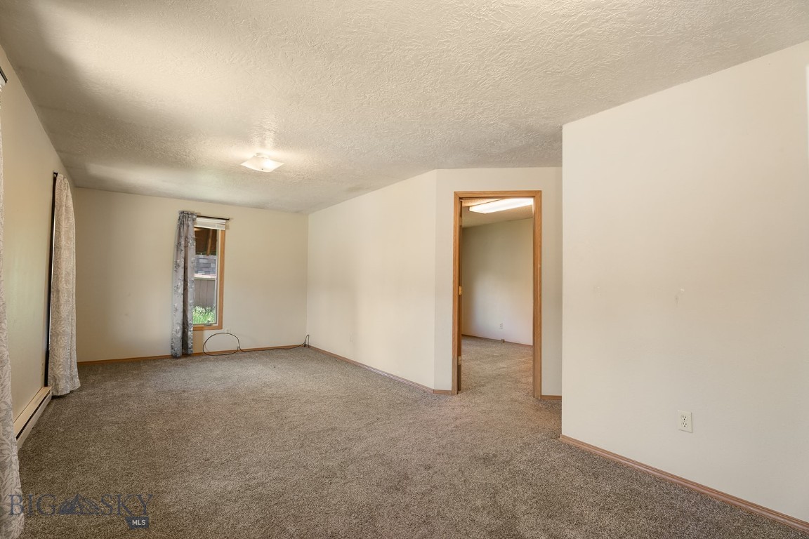 390 Holmes Avenue Property Photo 2