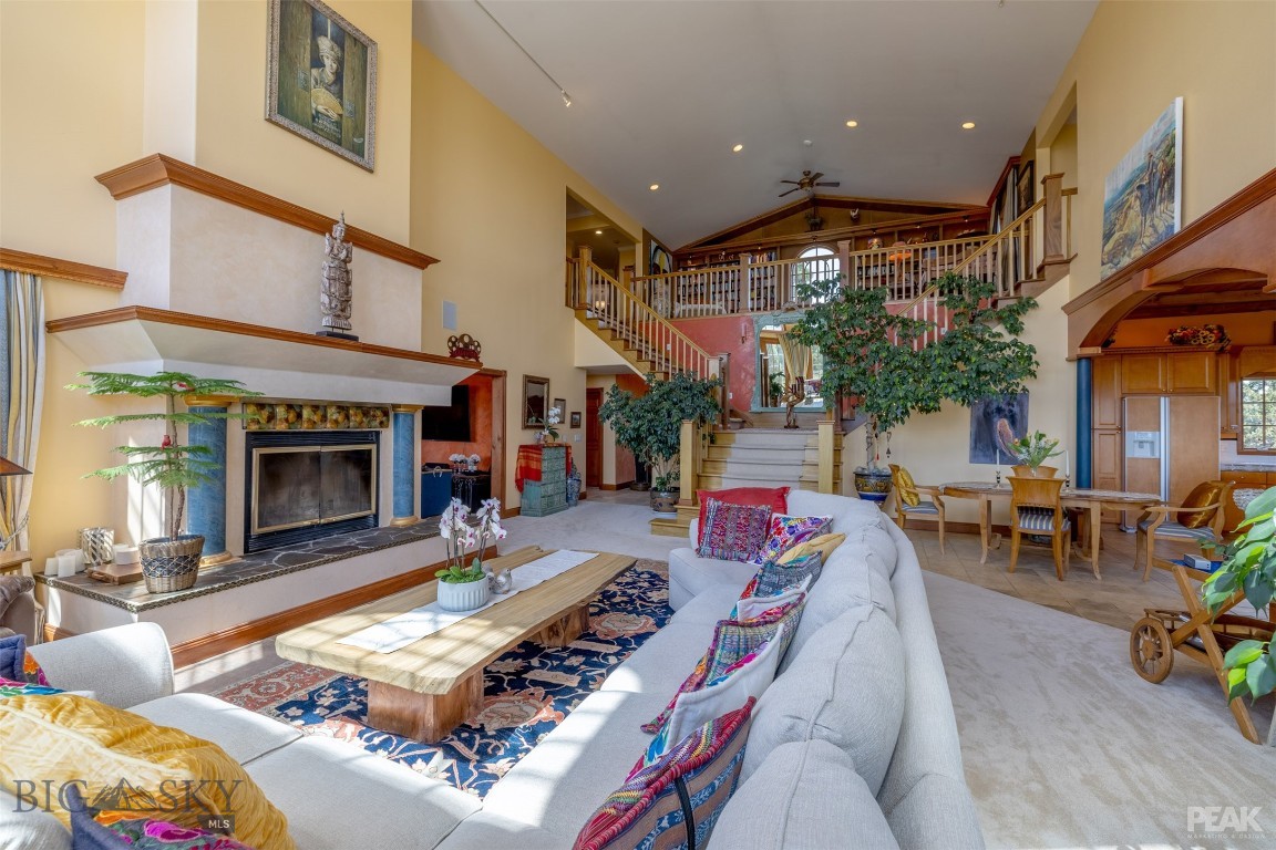 5275 Riverview Drive Property Photo 17