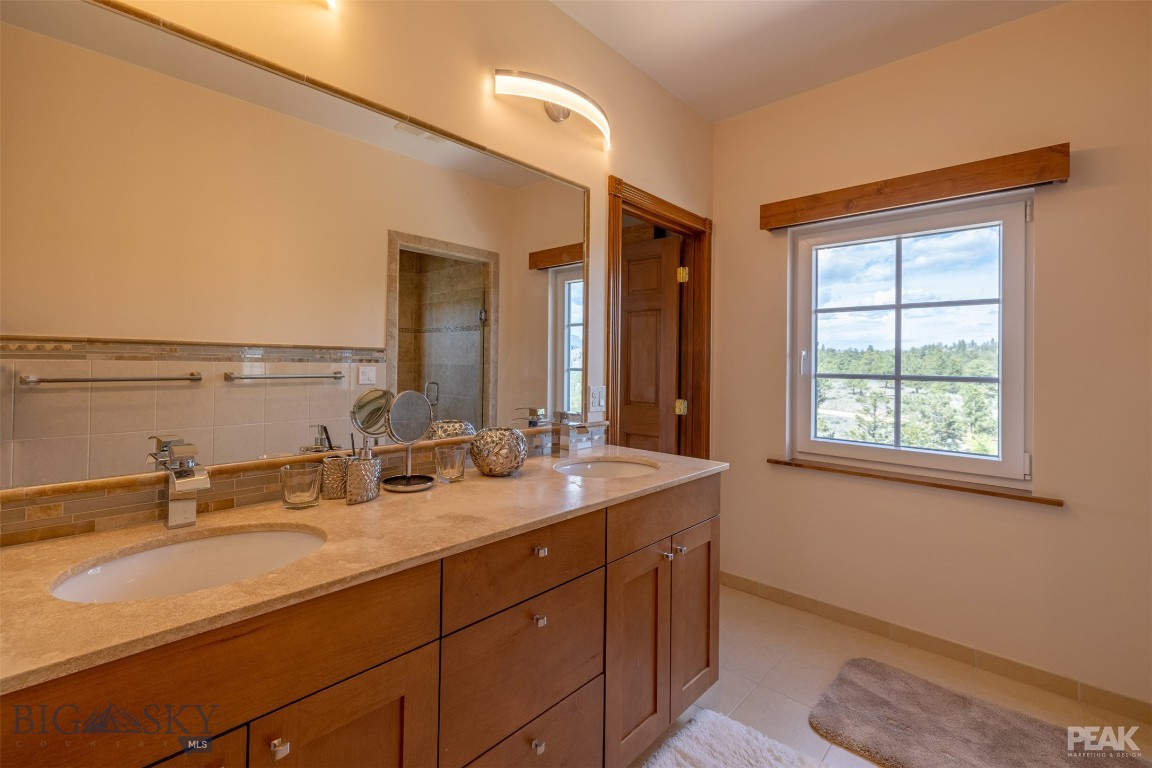 5275 Riverview Drive Property Photo 64