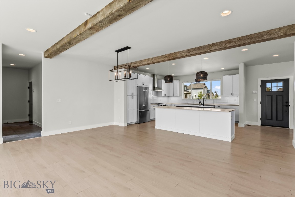 59 Marten Peak Property Photo 14
