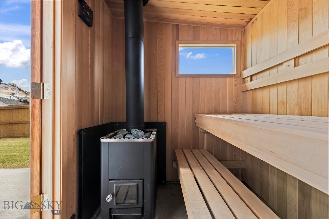 59 Marten Peak Property Photo 31