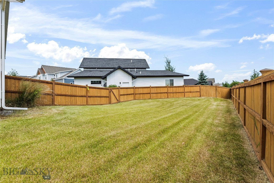 59 Marten Peak Property Photo 33