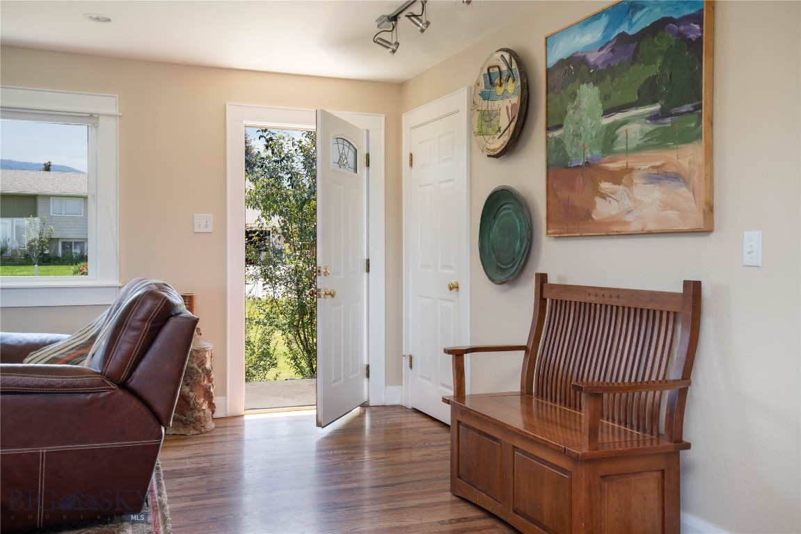 1703 Park View Place Property Photo 7