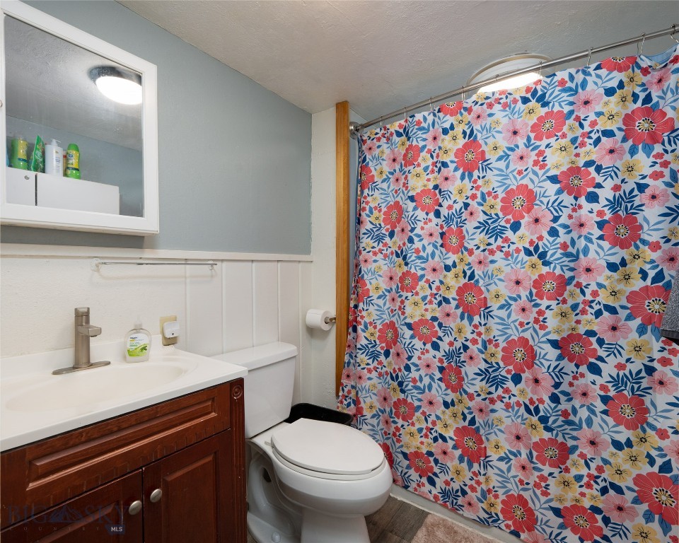 625 Firehole Property Photo 12