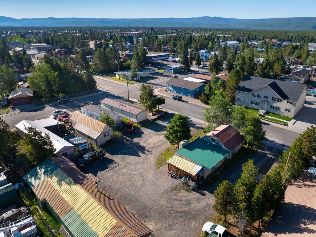 625 Firehole Property Photo 32